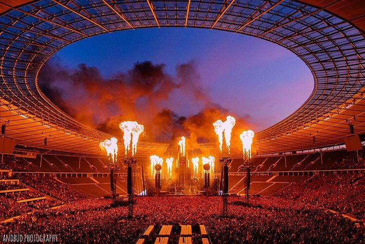 Live Aus Berlin All The Information About Rammstein In Berlin